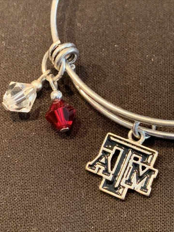 Texas A&M Aggies Charm Bracelet Silver Tone Expandable SEC NCAA Football Vin Cover