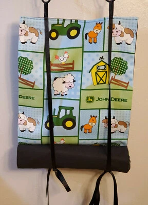 Cortina de puerta de aula John Deere enrollable atar taladro escolar hecho a mano Foto 1 de 3