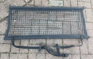 Original Original Nissan Primera P12 Kombi Hundegitter / Gepäcknetz - Bild 1 von 6