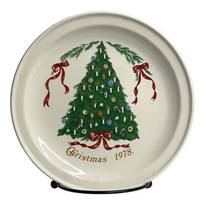 Vintage Lillian Vernon Christmas Tree Plate 1978 Carrigaline Pottery Ireland - Picture 1 of 4