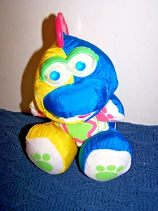 DE COLECCIÓN 1991 FISHER PRICE 1384 DINOSAURIO BEBÉ AZUL PUFFALUMP JUGUETE DE PELUCHE - Imagen 1 de 5