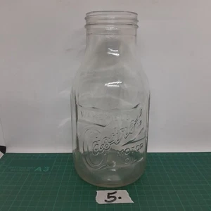 Botella de aceite Wakefield Castrol vintage de un cuarto imperial en relieve. - Imagen 1 de 8