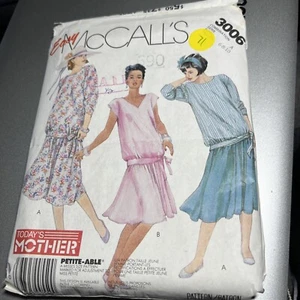 Vintage 1980s McCall's Pattern #3006 Maternity TOP Petite-Able Sizes 6 8 10 - Picture 1 of 2