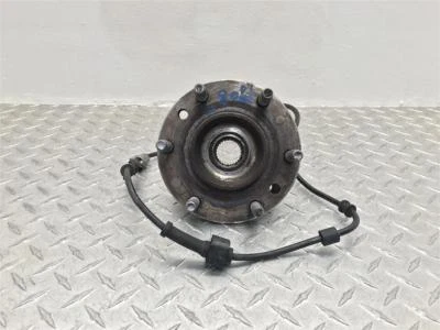 Buje de rueda delantera Buick Rainier 2004-2007 OEM 15130858 Foto 1 de 4