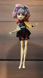 Monster High Rochelle Goyle Ghouls Night Out bambola Mattel con ali - Foto 1 di 2