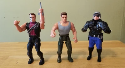 Kenner Terminator 2 T-800 & 1000 Battle Damage Terminator  Figure 5.5" 1991 - Image 1 of 4