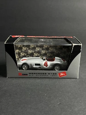 Brumm 1/43 1993 Fangio series S022 Mercedes W196 Swiss Grand Prix 1954 boxed  - Image 1 of 4