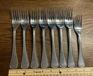 8 Stück Imperial IIC Edelstahl Gabeln Japan Besteck Royal Rattan Korbgeflecht - Bild 1 von 4