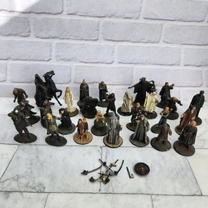 Eaglemoss Lord Of The Rings Figure Bundle Ring Wraith Gandalf Hobbits Legolas - Picture 1 of 11