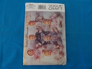 VTG`94 Vogue 9021 Madama Alexander Huggums 12" Doll Clothing Wardrobe FF - Picture 1 of 4