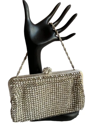 Bolso sin asas Bon Marche Alemania Occidental Cristal Estrás Plata Bolso de noche de colección Foto 1 de 4