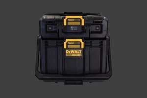 Luz de trabajo ajustable DeWalt DWST08060 Tough System 2.0 con almacenamiento - Imagen 1 de 6
