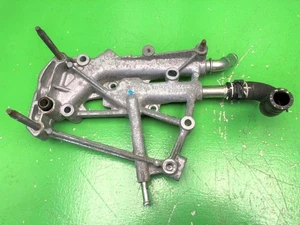 VW TRANSPORTER T6 rear coolant housing 04L131425E 2.0 TDI - Picture 1 of 3