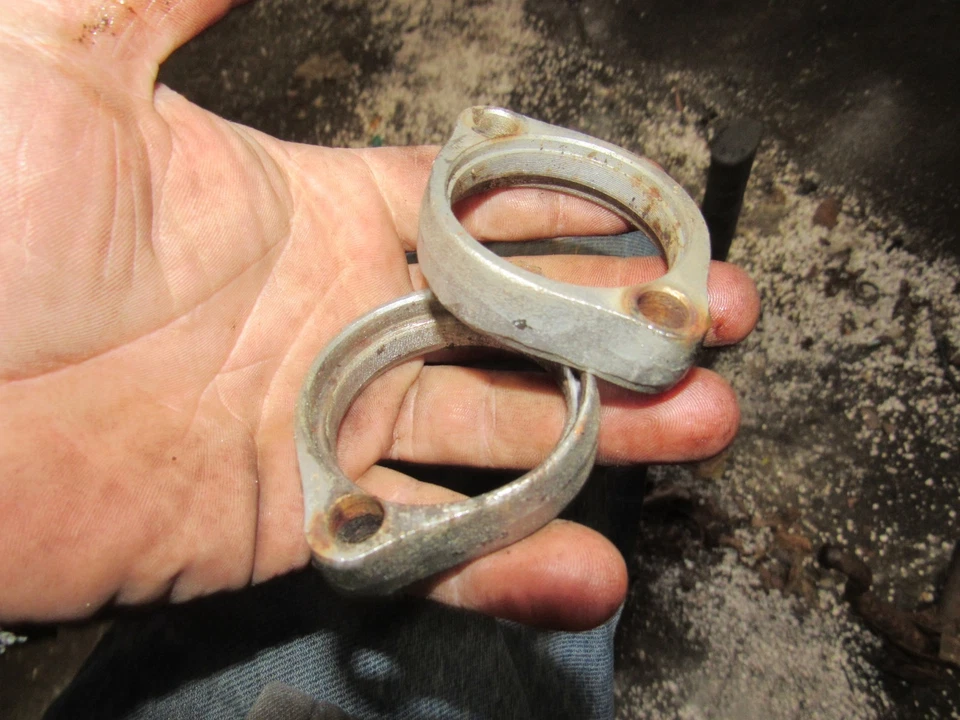 Yamaha TX500 1974 collares de escape Foto 1 de 1