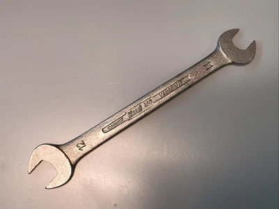 HAZET 450 “A” 11/12 TOOL KIT VW PORSCHE 356 TOURIST BEETLE ROUND BOX - Image 1 of 4