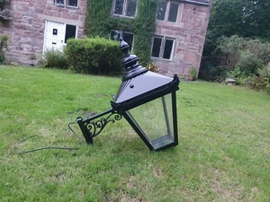 Sehr große Außenwandlampe/Leuchte/Laterne im viktorianischen Stil Remise Garten. - Bild 1 von 10