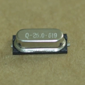 100PCS QVS49P 25.000MHz Crystal XTAL Oscillator HC-49US HC49 Genuine QVS Tech - Picture 1 of 4