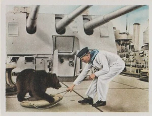 WWII FIGURE, Karlsruhe Light Cruiser, (6.2x4.7 cm) - Picture 1 of 1