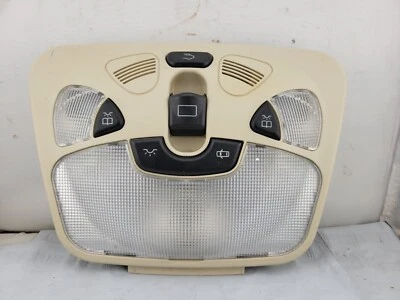 01-07 Mercedes Benz C230 C240 Lámpara de luz de mapa domo superior OEM ~ A2038203601 BRONCEADO Foto 1 de 4