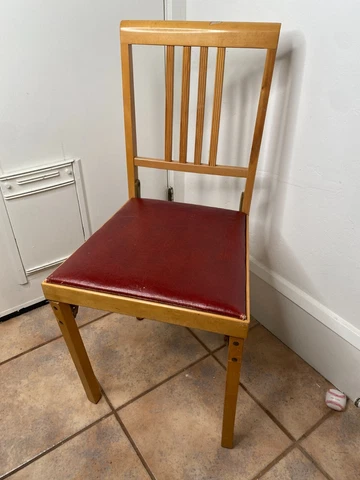 Vintage Leg-O-Magic Folding Chair - Excellent Original Condition Cover