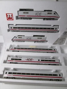 Tillig 01350 ICE I der DB Spur TT analog + 3 Wagen - Bild 1 von 5