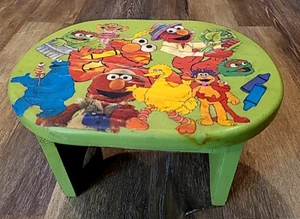 Handgefertigter Elmo Kids Kinder Tritthocker Fußhocker Holz Sesamstraße (b18) - Bild 1 von 21