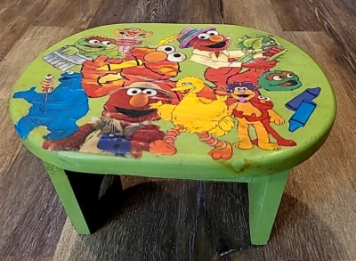 Hand Crafted Elmo Kids Children’s Step Stool Footstool Wood Sesame Street (b18) - Image 1 of 4