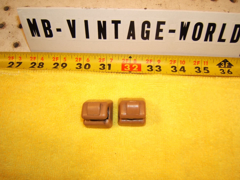 Parasol iluminado tipo PALOMINO OEM 2 clips Mercedes genuino C126, W126, W201, W124 Foto 1 de 4