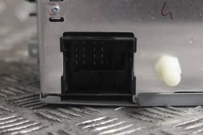 Autoradio originale FORD FOCUS 2 PHASE 2 7M5T-18C815-BC - Immagine 1 di 4