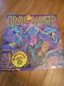 Grave Danger Board Game 1995 Pressman Family Kids Game Sealed - Picture 1 of 2