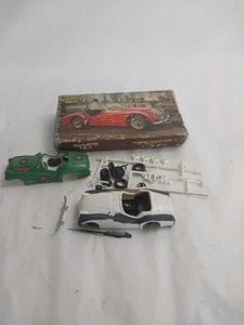 W- rare AURORA Vintage 1961 Triumph TR3   1/32 Plastic Model Kit 1961 Issue - Picture 1 of 10