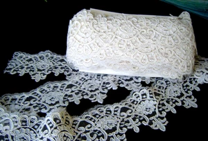 Vtg French Alencon lace 10 yards x4" Trim mesh lace scalloped for bridal gowns - Picture 1 of 4
