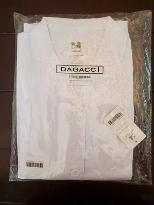 Short Sleeve Dagacci Lab Coat, Women's Size Large New - Image 1 of 4