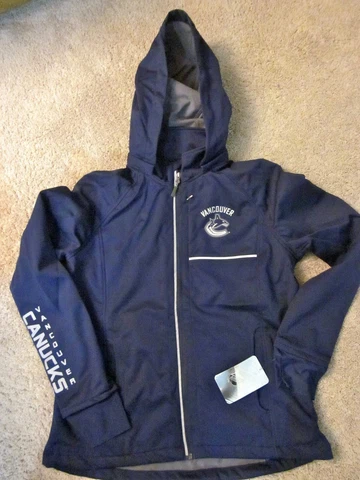 Vancouver Canucks G-III for Her Cut Back Soft Shell Jacket Reflective Large NEW! Cover