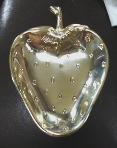 Vintage Markenlos Versilbert Erdbeere Süßigkeiten Schale/Schmuck Tablett 7" Lang - Bild 1 von 4