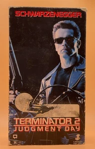 Terminator 2 Judgment Day VHS 1991 Arnold Schwarzenegger *Buy 2 Get 1 Free* - Picture 1 of 3