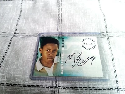 LOST SEASON ONE - A4 - MALCOLM DAVID KELLEY AS WALT LLOYD AUTOGRAPH CARD - Image 1 of 2