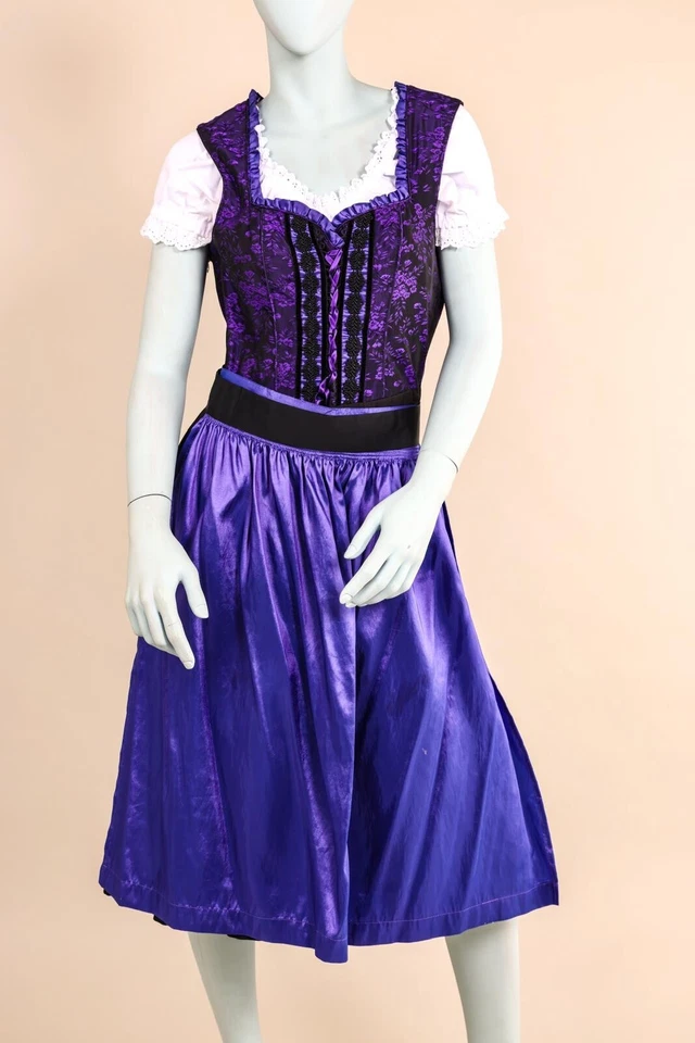 C&A Dirndl Trachtenmode (Gr. 40 / 42 ) mit Bluse Damenmode - Lila - Oktoberfest - Bild 1 von 4
