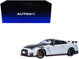 Autoart 2022 Nissan GT-R (R35) Nismo RHD Brilliant White Pearl 1/18 Car 77501 - Picture 1 of 4