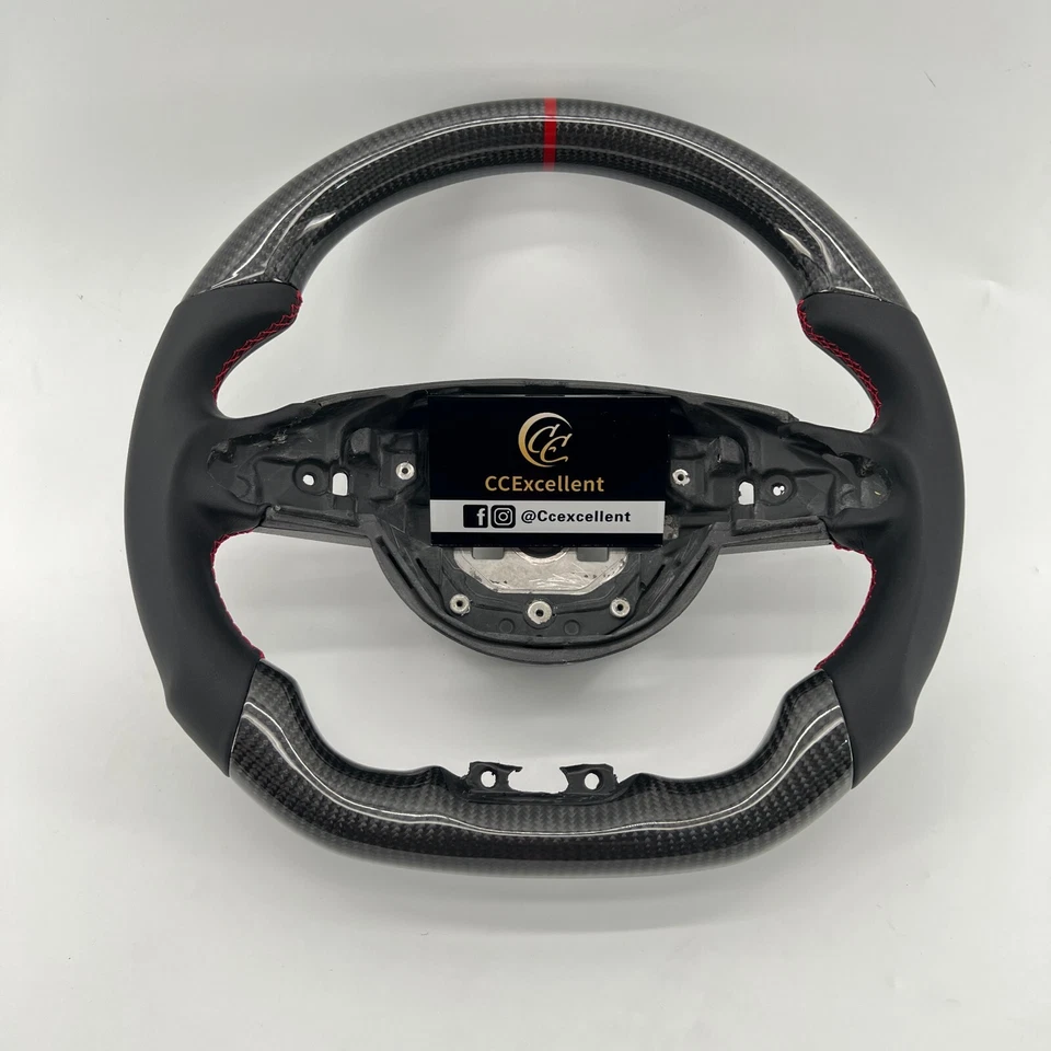 Volante de carbono personalizado para Mercedes Benz AMG W205 C63 C300 CLS63 2015-2018 Foto 1 de 4