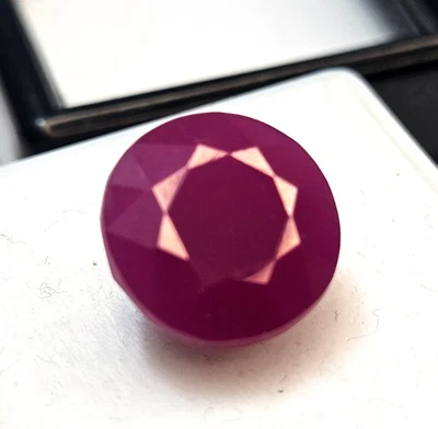 Bixbite Beryl 8 Ct Red Round Cut Certified Natural Loose Gemstone FR-063 - Image 1 of 4