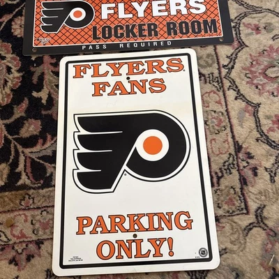 Placas de exibição folhetos de recordações de hóquei NHL ~ 12x18 “ESTACIONAMENTO” e 8x19 “ARMÁRIO” - Imagem 1 de 4