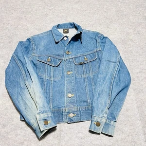 VTG 70s LEE DENIM TRUCKER JACKET YOUTH 16 FITS WOMENS XS 35”x21” UNION MADE USA - Picture 1 of 10