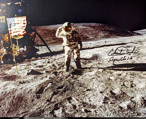 NASA Charlie Charles Duke 10th Man to walk on the Moon Autographed 8x10 Photo Cover
