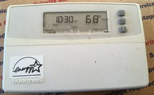 Honeywell CT3600 programmable thermostat 