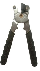 QEP Handheld Manueller Fliesenschneider Bodenbelag Handwerkzeug mit schwarzem Gummigriff - Bild 1 von 3