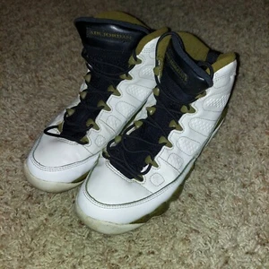 Air Jordan 9 IX Retro BG White Black Militia Green 'Statue' 302359-109 - Picture 1 of 6