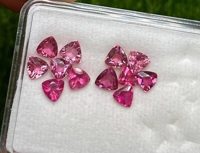 4.53 Cts Hot  Pink Tourmaline 5x2.8 Trillion Shaped - Image 1 of 2