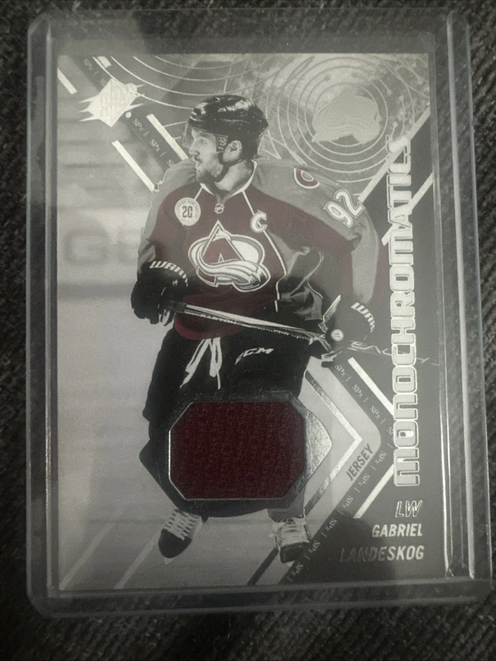 2015-16 Upper Deck SPx Monochromatics Jersey #M-GL Gabriel Landeskog Avalanche - Image 1 of 2