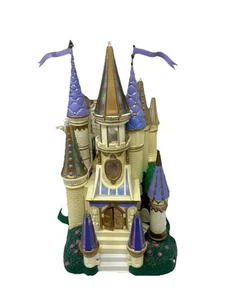 Trendmasters Starcastle Beauty & the Beast Disney Belle Castle 1998 -Lights Work - Picture 1 of 24